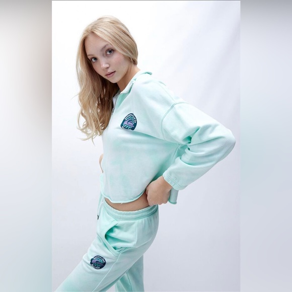 NWT Quicksilver Sweater - Picture 2 of 6